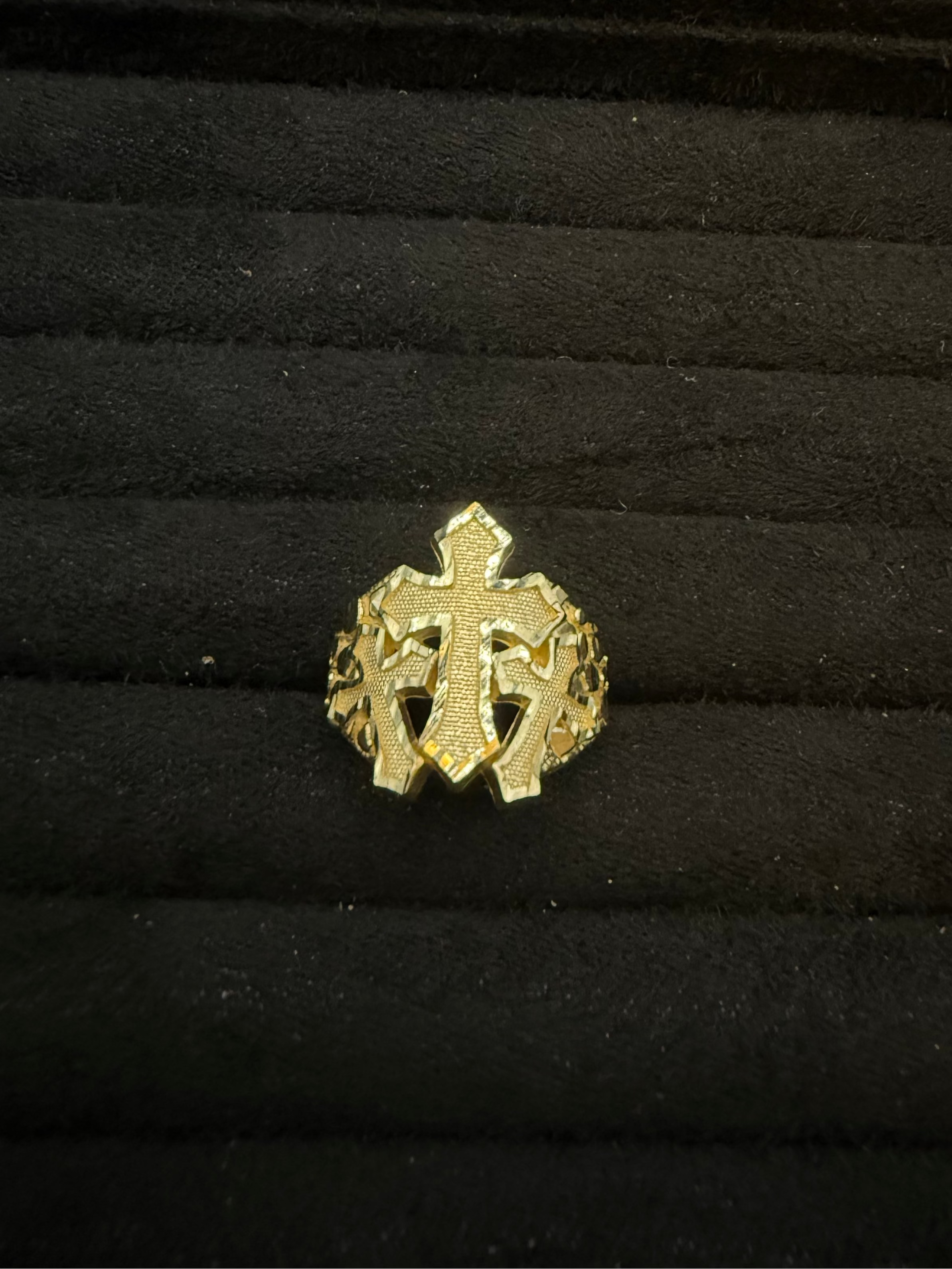 Triple Cross Ring