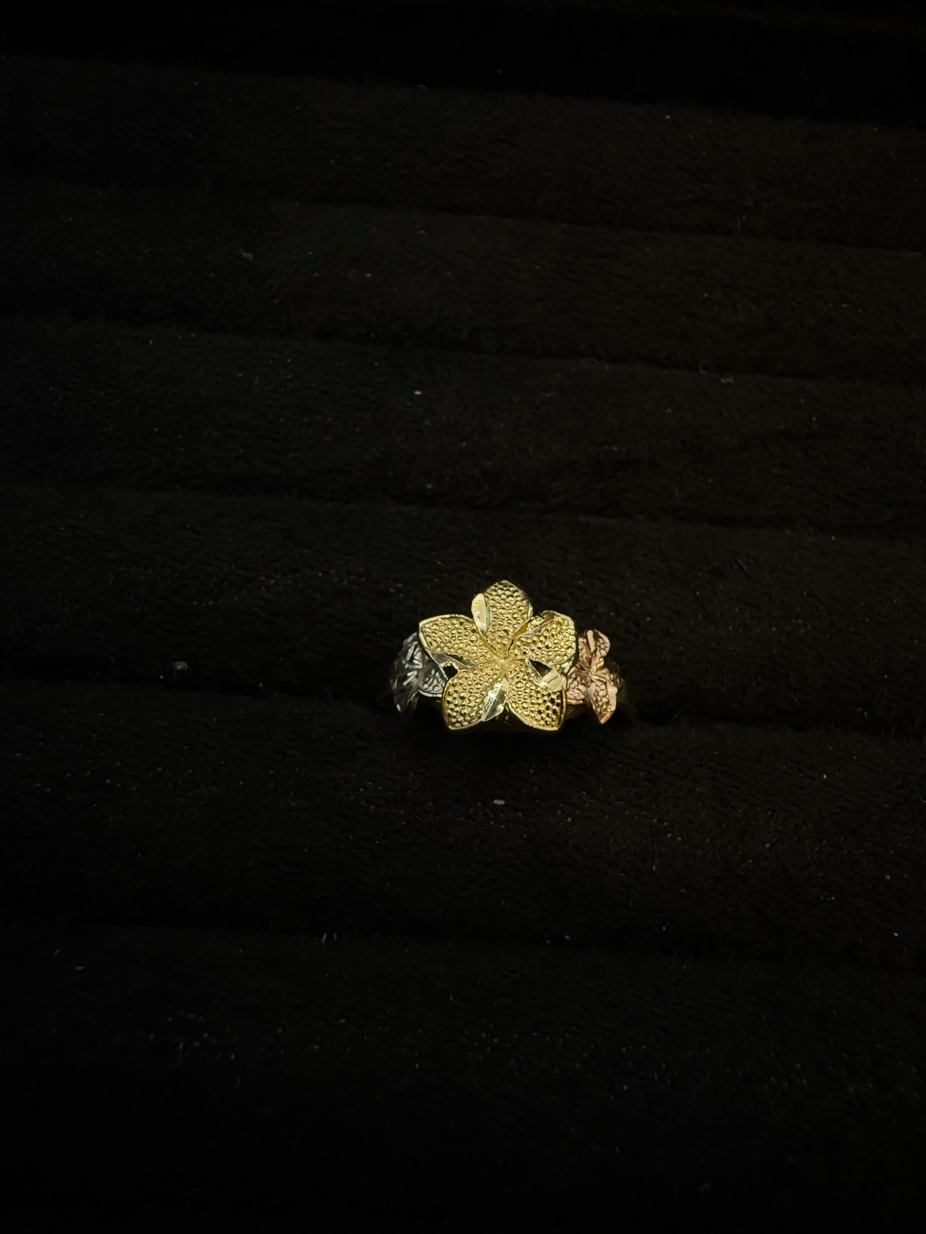 Hibiscus Ring