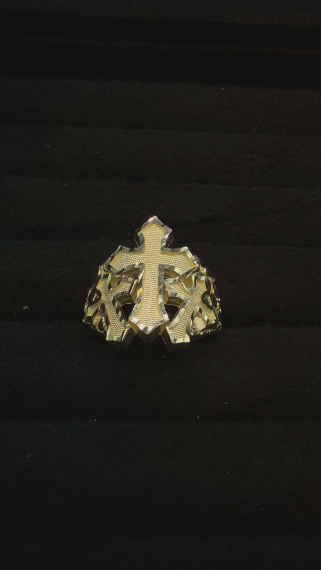 Triple Cross Ring