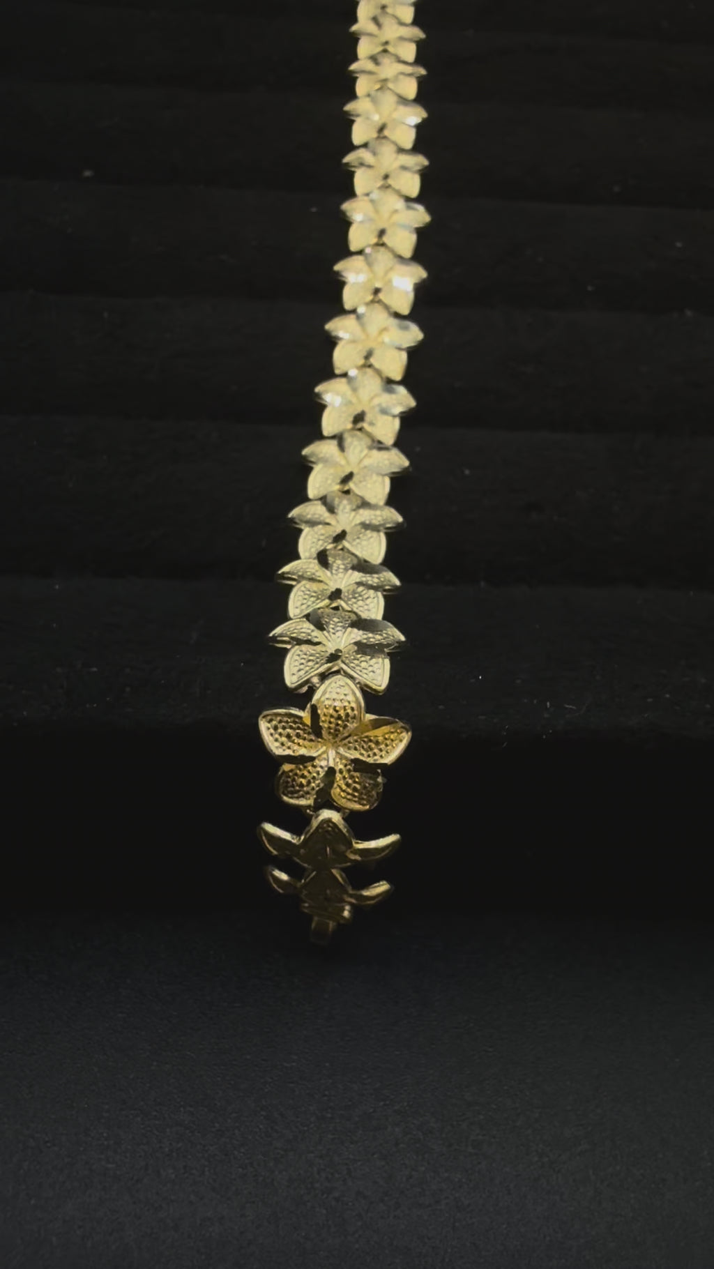 Hibiscus Flower Bracelet
