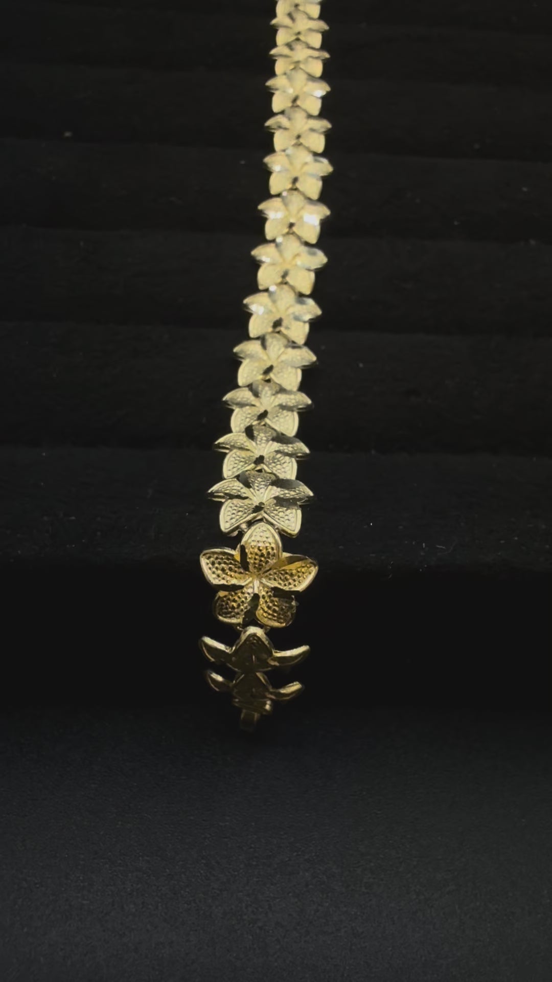 Hibiscus Flower Bracelet